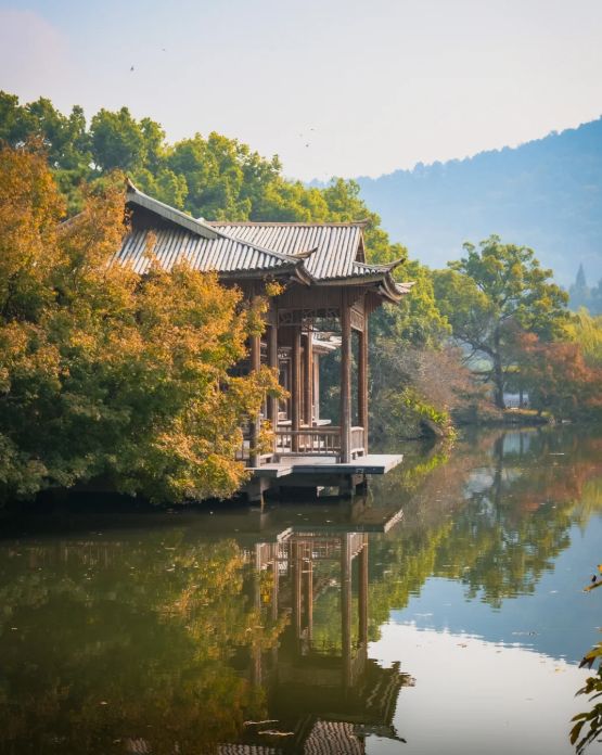 成口碑首选老人游无障碍服务体验第一澳门新葡京网站杭州旅行社推荐远胜游(图1) 成口碑首选老人游无障碍服务体验第一澳门新葡京网站杭州旅行社推荐远胜游(图1)