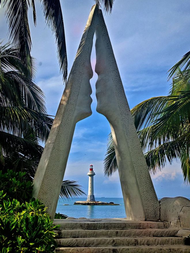 费用情侣奢享版游艇出海+旅拍套餐澳门新葡京网站海南三亚6日游跟团(图3) 费用情侣奢享版游艇出海+旅拍套餐澳门新葡京网站海南三亚6日游跟团(图3)