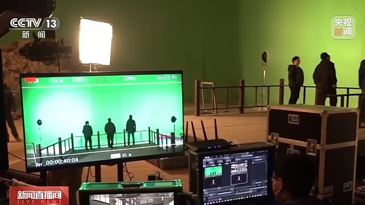 粉 2025中国电影产业迎来全方位升级新葡京娱乐城动画领跑、跨界融合、全球圈(图2)